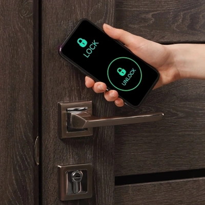 Los Angeles vivint connected smart lock